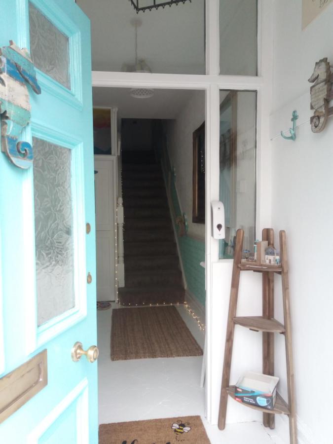 Happy Seaside Days In Combe Martin, Devon Apartment Exterior photo
