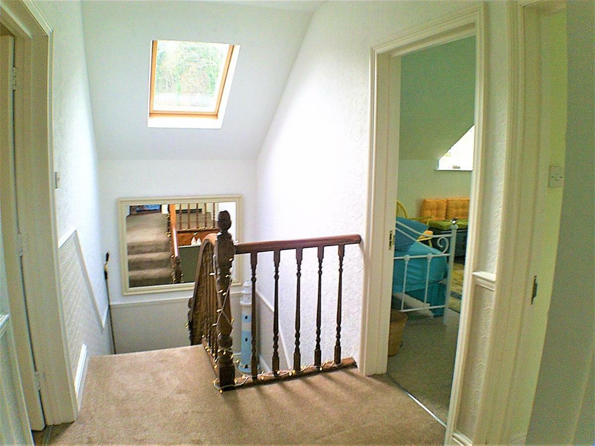 Happy Seaside Days In Combe Martin, Devon Apartment Exterior photo