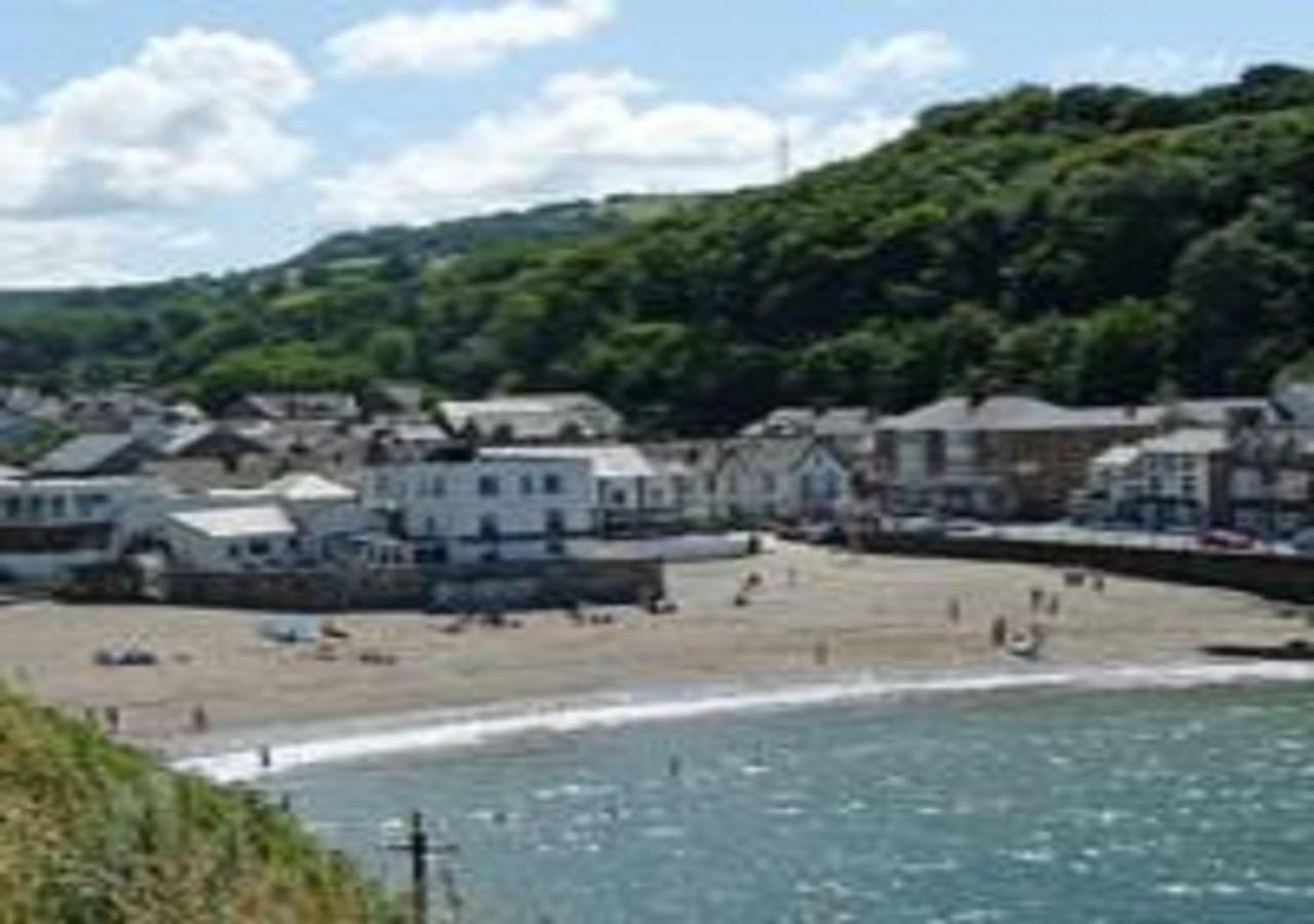 Happy Seaside Days In Combe Martin, Devon Apartment Exterior photo