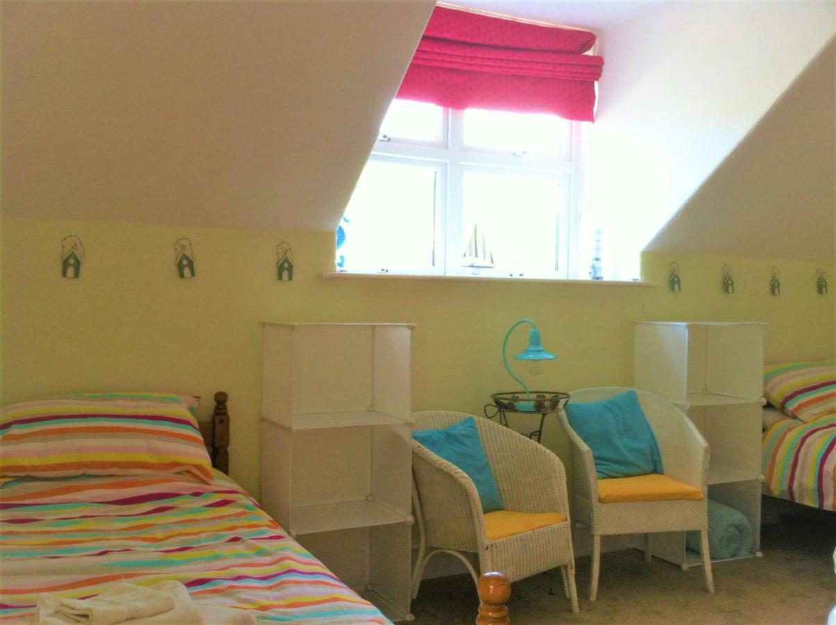 Happy Seaside Days In Combe Martin, Devon Apartment Exterior photo